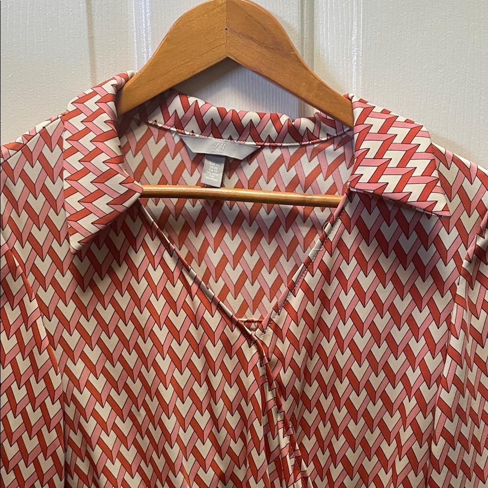 H&M Red and Pink Patterned Dress - Picture 2 of 3